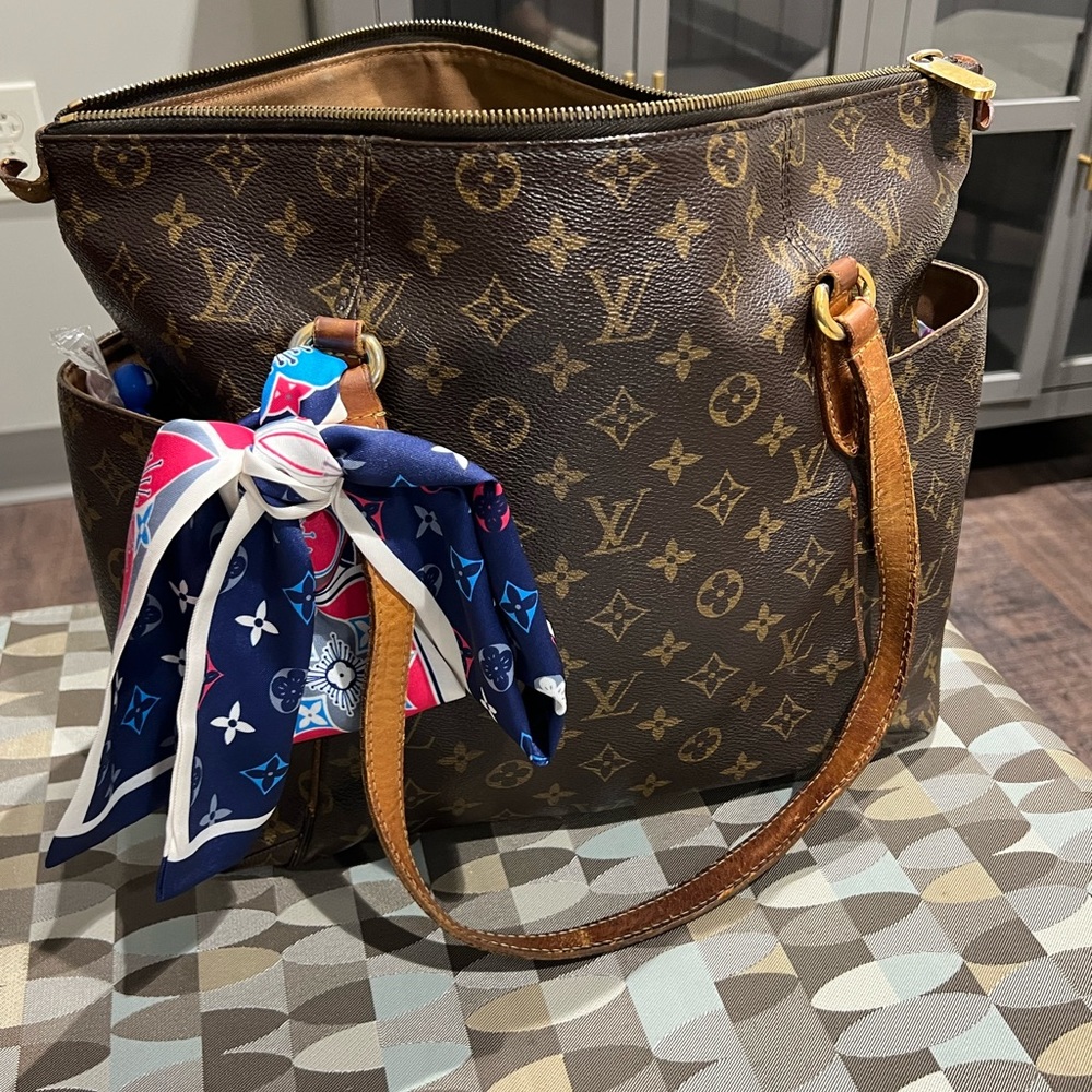 Beautiful Authentic Totally
